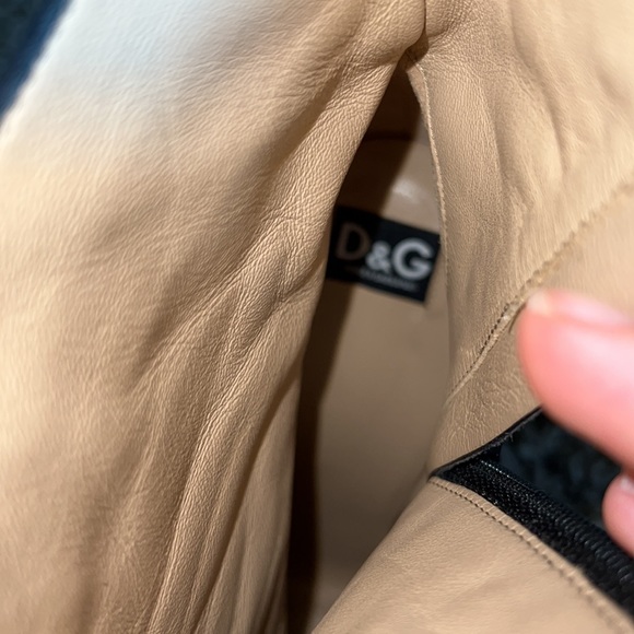 Dolce & Gabanba booties - Picture 3 of 4